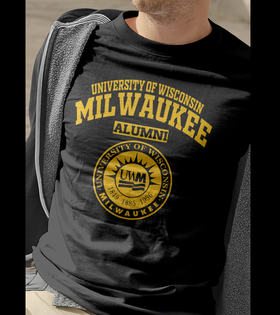 University Of Wisconsin Milwaukee Alumni UWM Seal 1849 1885 1956 T-Shirt