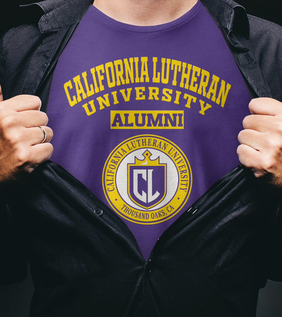 California Lutheran University Alumni Seal Thousand Oaks CA T-Shirt