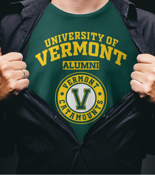 UNIVERSITY OF VERMONT ALUMNI VERMONT CATAMOUNTS T-Shirt