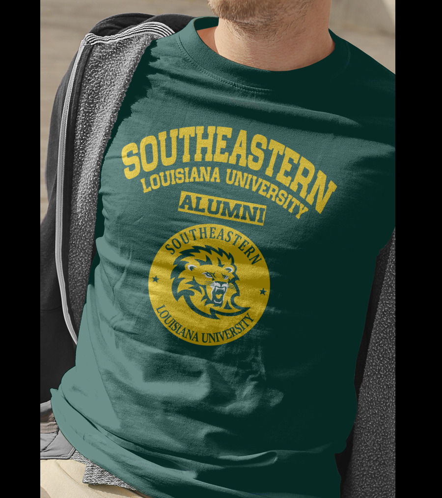 Southeastern Louisiana University Alumni Lion T-Shirt