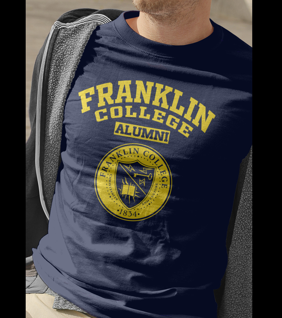 FRANKLIN COLLEGE ALUMNI ESTABLISHED 1834 SEAL T-Shirt