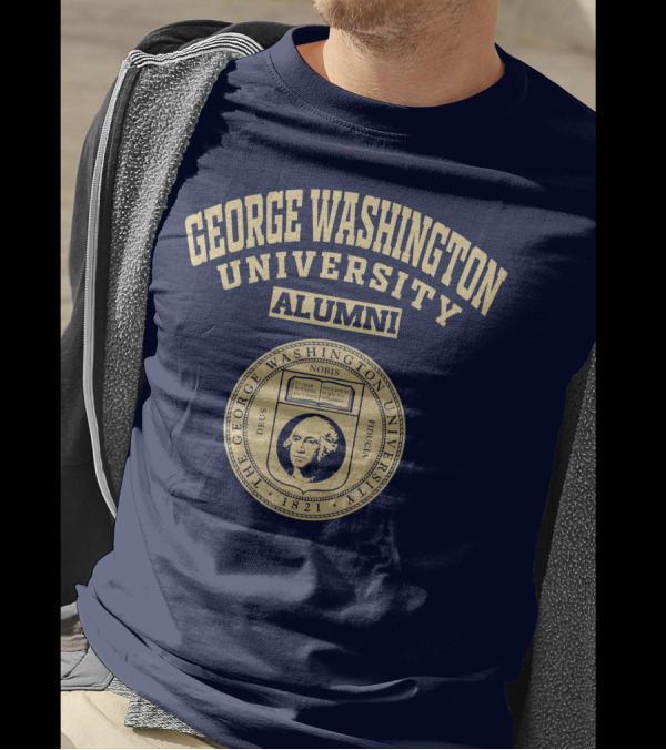 George Washington University Alumni 1821 Seal Nobis Deus Fiducia T-Shirt