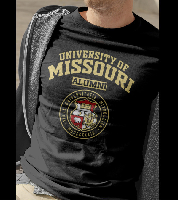 UNIVERSITY OF MISSOURI ALUMNI SIGILL UNIVERSITATIS MISSOURIENSIS MDCCCXXXIX T-Shirt
