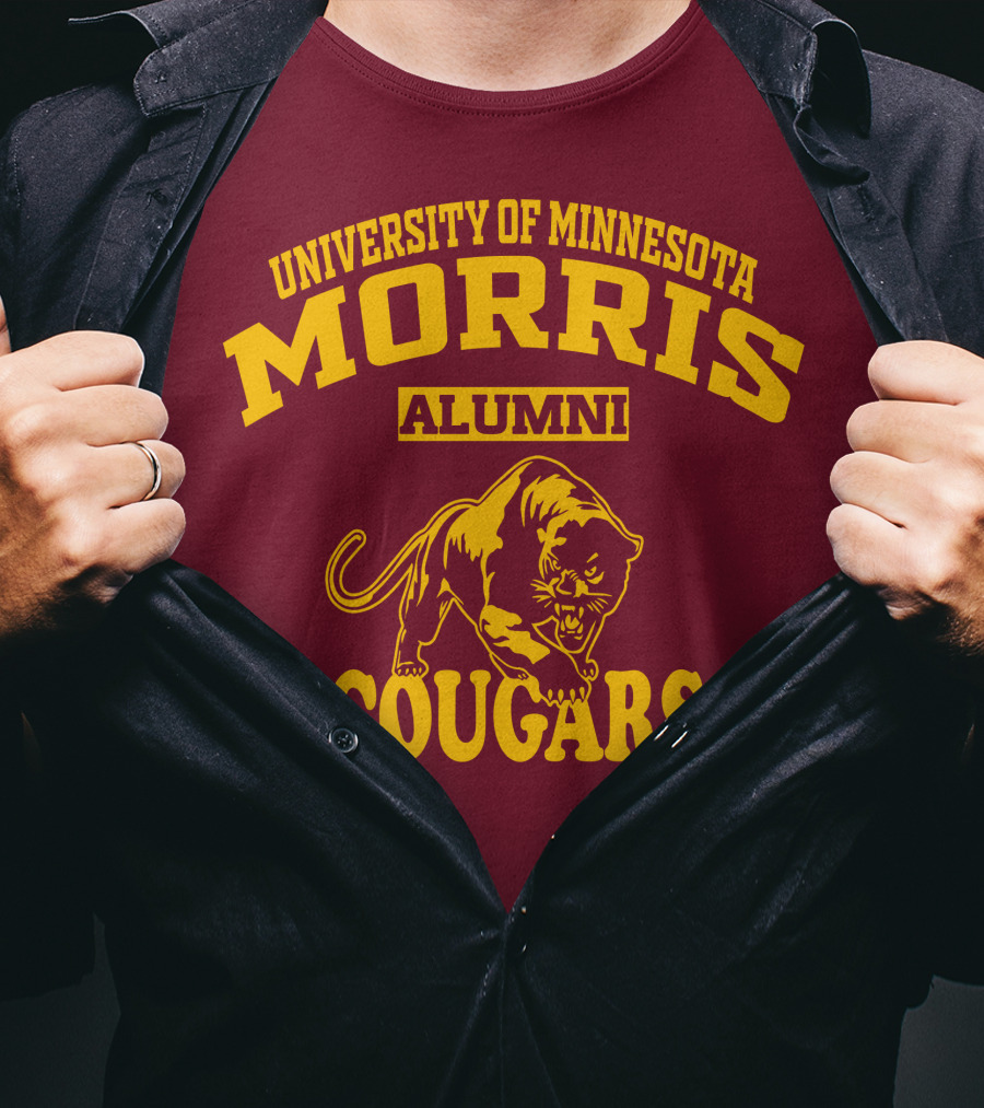 University Of Minnesota Morris Alumni Cougars T-Shirt