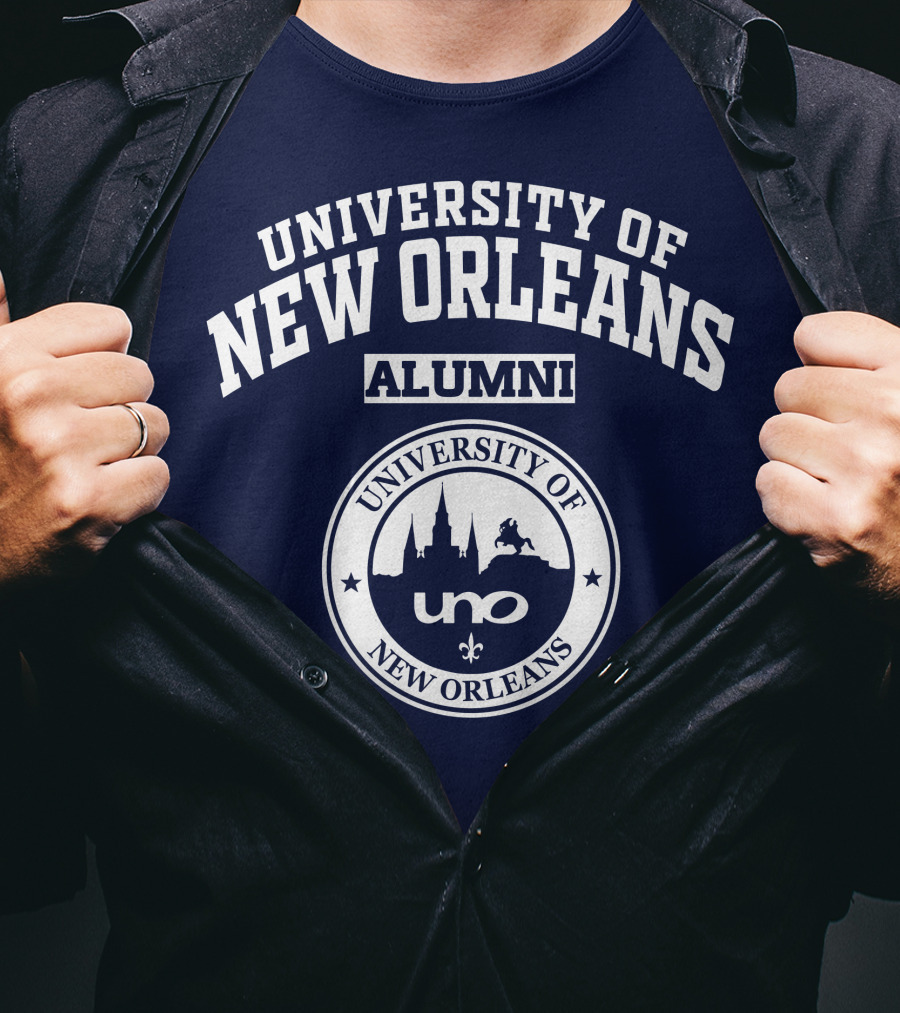 UNIVERSITY OF NEW ORLEANS ALUMNI UNO Seal T-Shirt