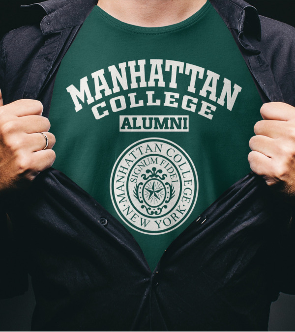 Manhattan College Alumni Signum Fidei New York T-Shirt