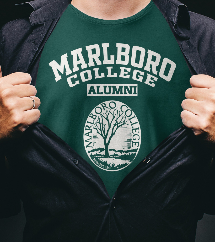 MARLBORO COLLEGE ALUMNI VERMONT 1946 T-Shirt