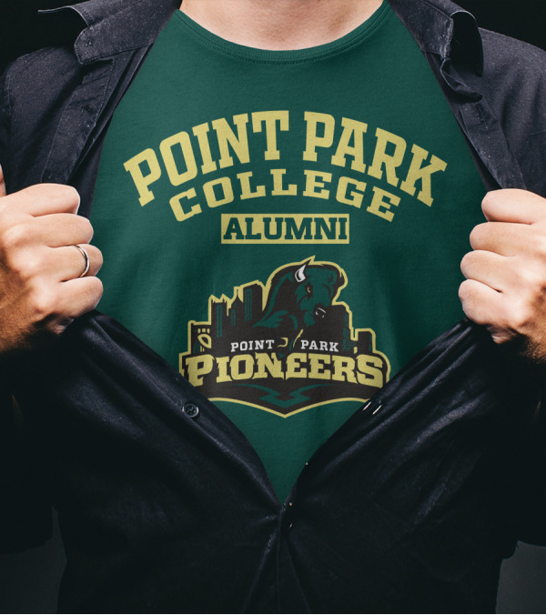 Point Park College Alumni Pioneers Logo Buffalo Skyline T-Shirt