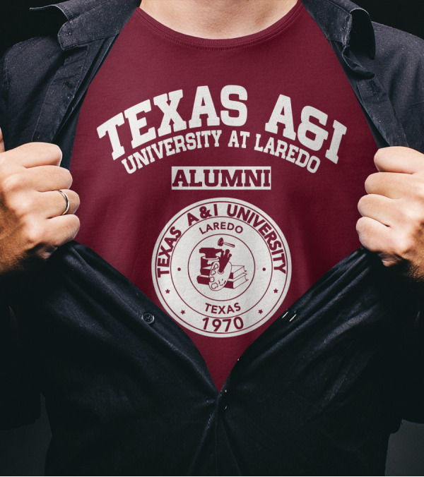 Texas A&I University At Laredo Alumni 1970 T-Shirt