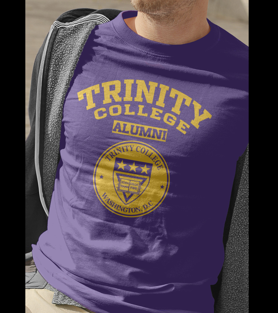 Trinity College Alumni Washington D.C. Seal T-Shirt