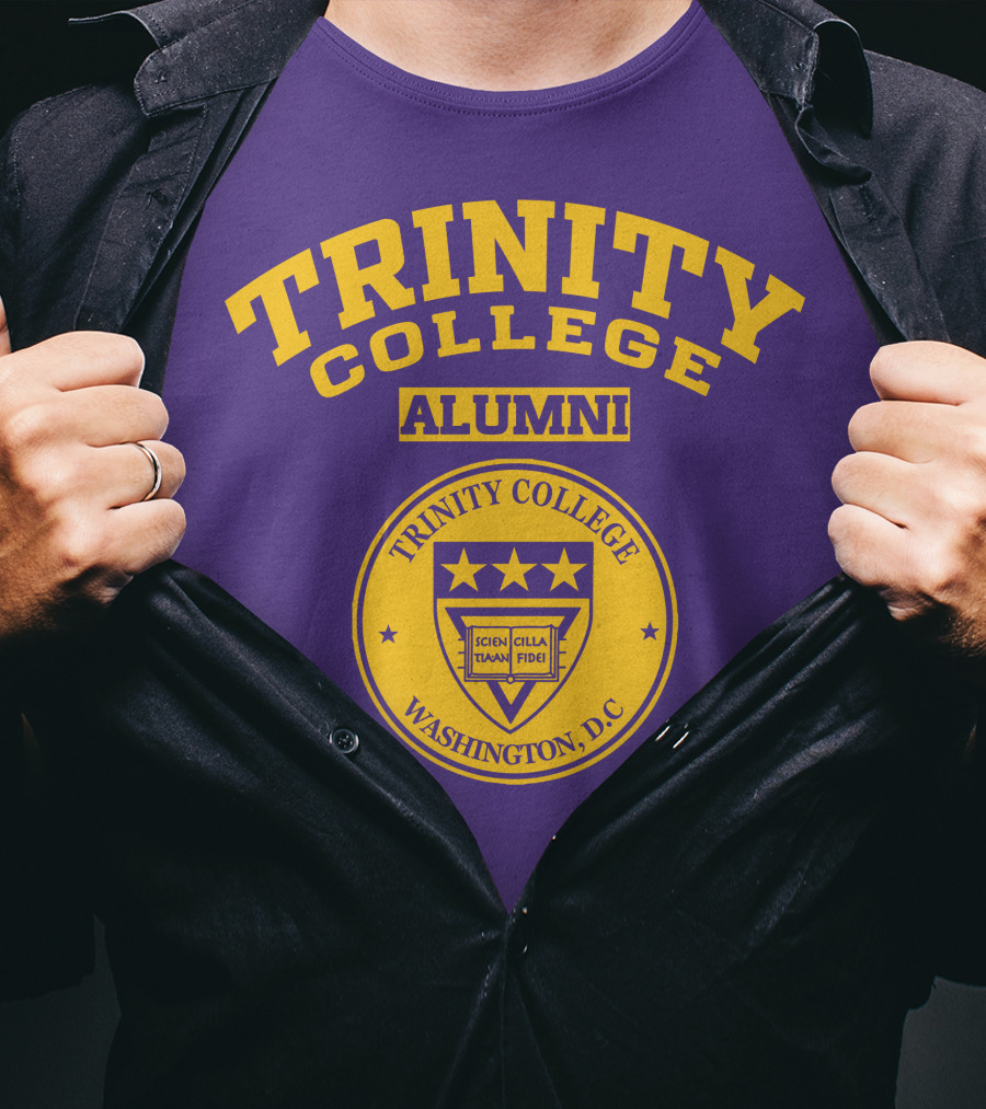 Trinity College Alumni Washington D.C. Seal T-Shirt