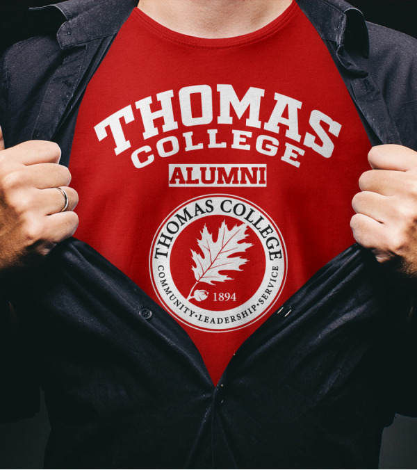 Thomas College Alumni Community Leadership Service 1894 T-Shirt