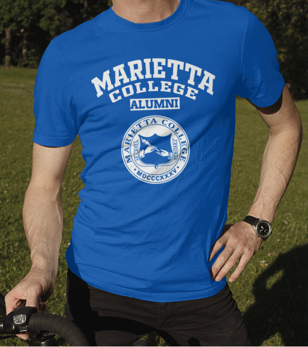 MARIETTA COLLEGE ALUMNI VERITAS MDCCCXXXV T-Shirt