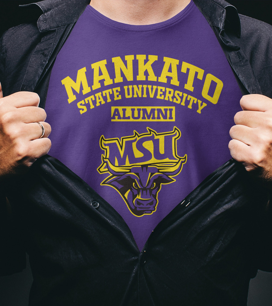 Mankato State University Alumni MSU Logo Purple Bull T-Shirt