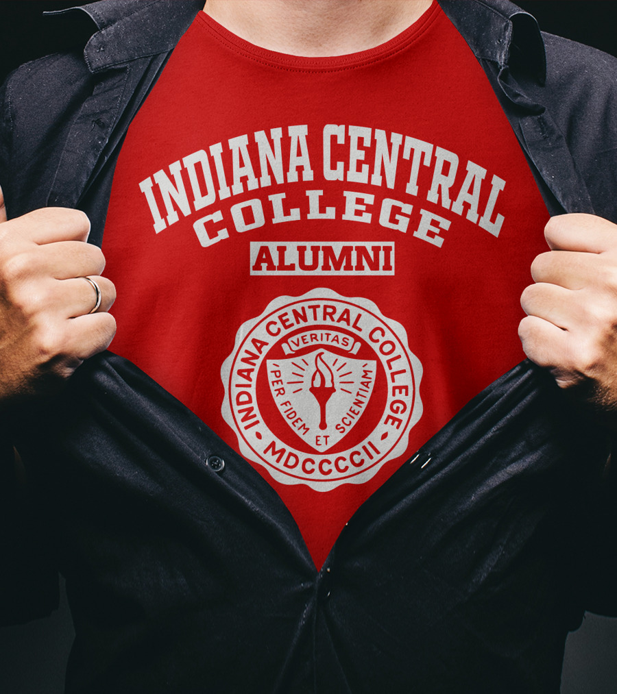 Indiana Central College Alumni Veritas Per Fidem Et Scientiam Seal MDCCCCII T-Shirt