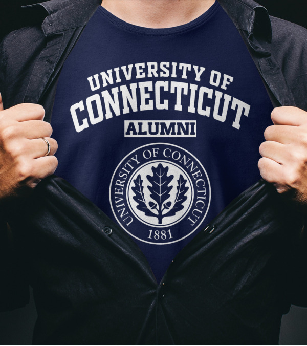 UNIVERSITY OF CONNECTICUT ALUMNI 1881 Oak Leaf Seal T-Shirt