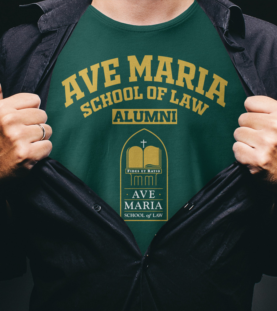 Ave Maria School Of Law Alumni Fides Et Ratio Crest T-Shirt