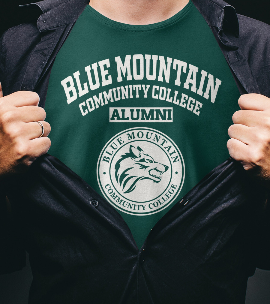 Blue Mountain Community College Alumni Wolf T-Shirt