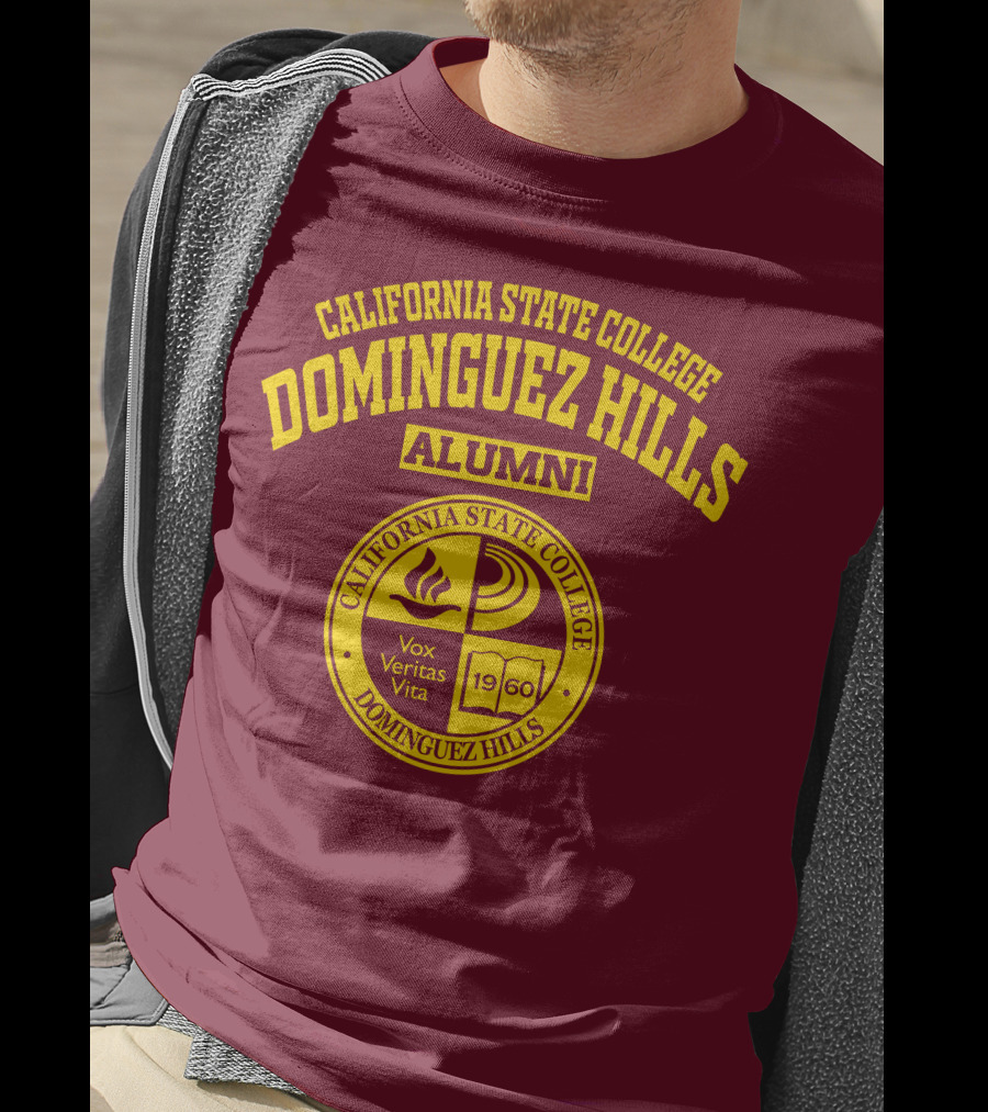 California State College Dominguez Hills Alumni Vox Veritas Vita 1960 T-Shirt