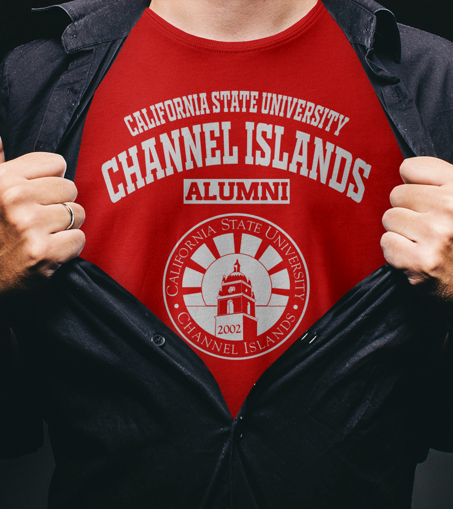 California State University Channel Islands Alumni 2002 Seal T-Shirt