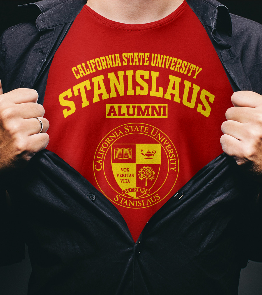 California State University Stanislaus Alumni Emblem With Vox Veritas Vita Shield T-Shirt