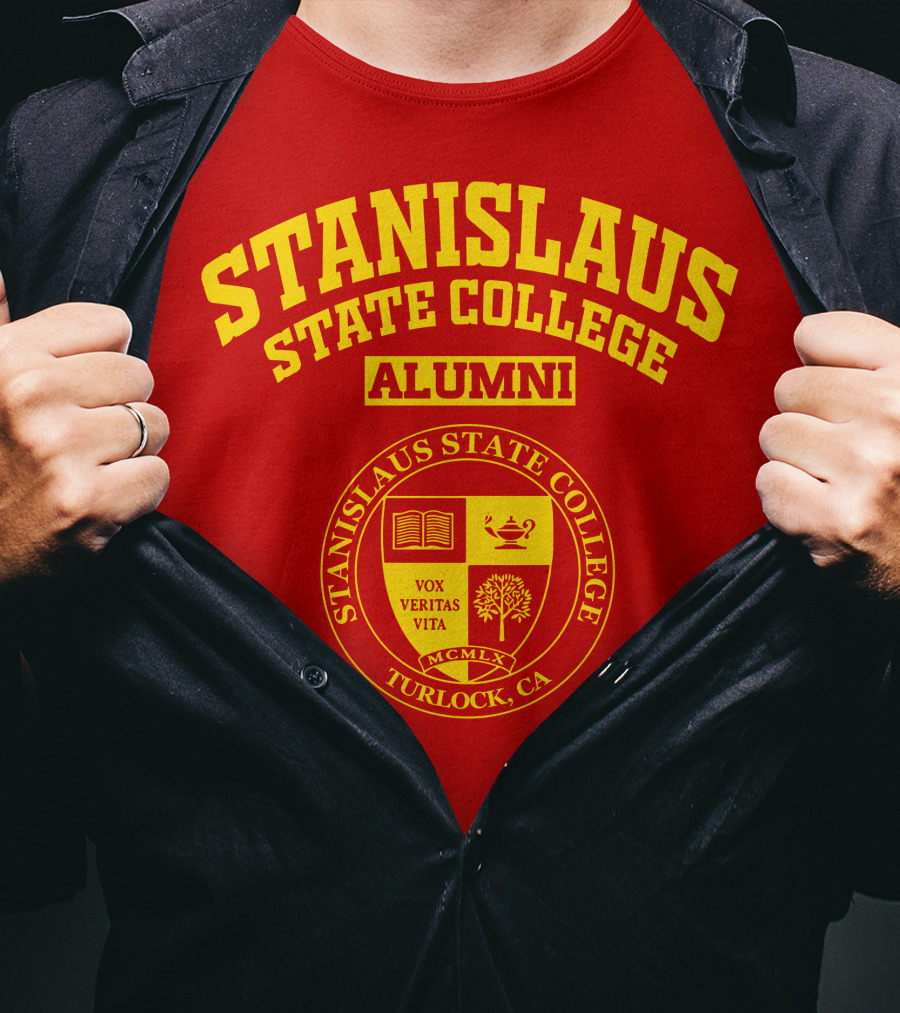Stanislaus State College Alumni Seal Turlock CA Vox Veritas Vita T-Shirt