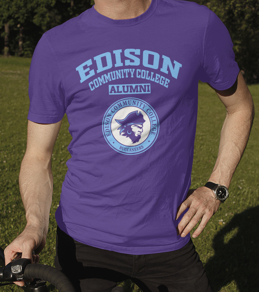 Edison Community College Alumni Buccaneers T-Shirt