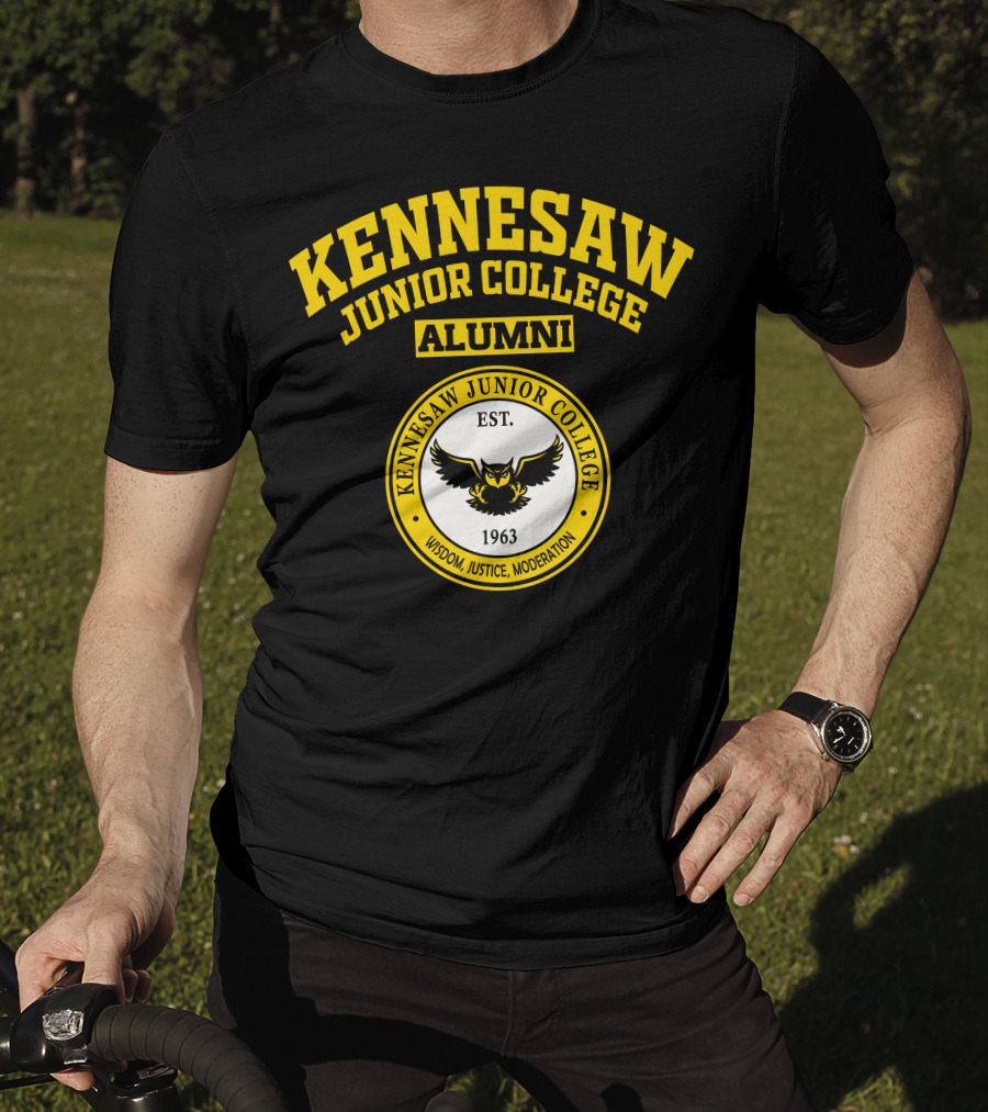 Kennesaw Junior College Alumni 1963 Wisdom Justice Moderation Owl T-Shirt