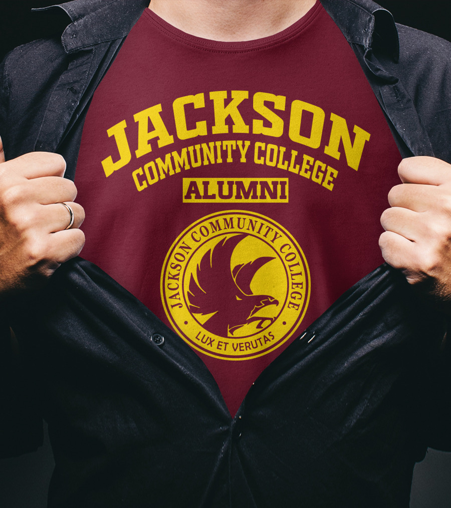 Jackson Community College Alumni Lux Et Veritas T-Shirt
