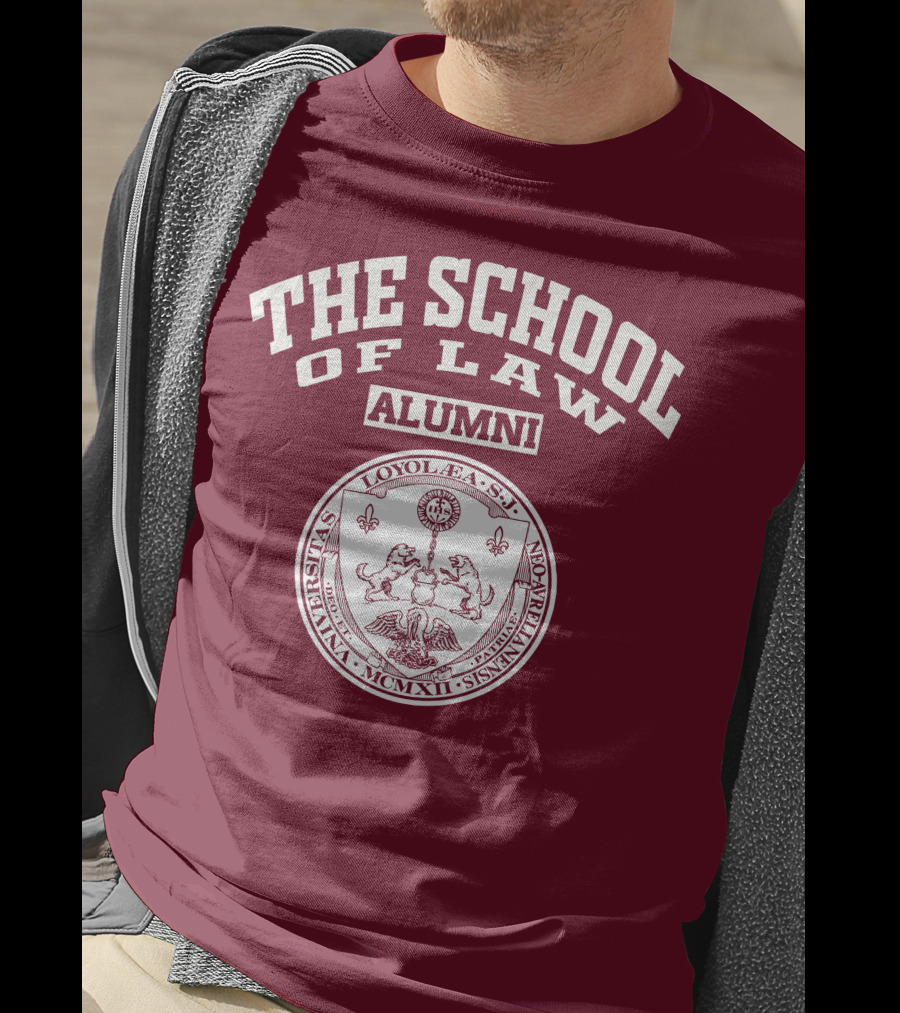 The School Of Law Alumni Loyola Universitas Seal T-Shirt