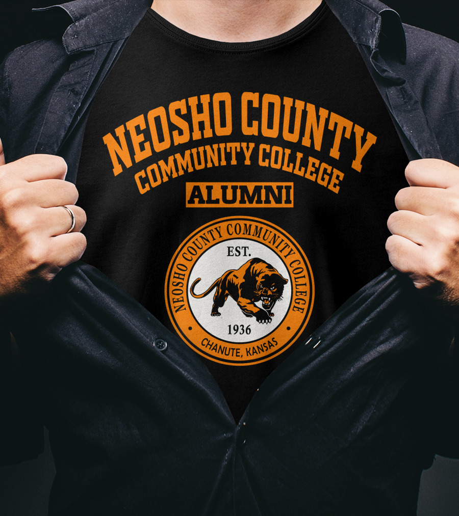 Neosho County Community College Alumni EST 1936 Chanute Kansas Panther T-Shirt