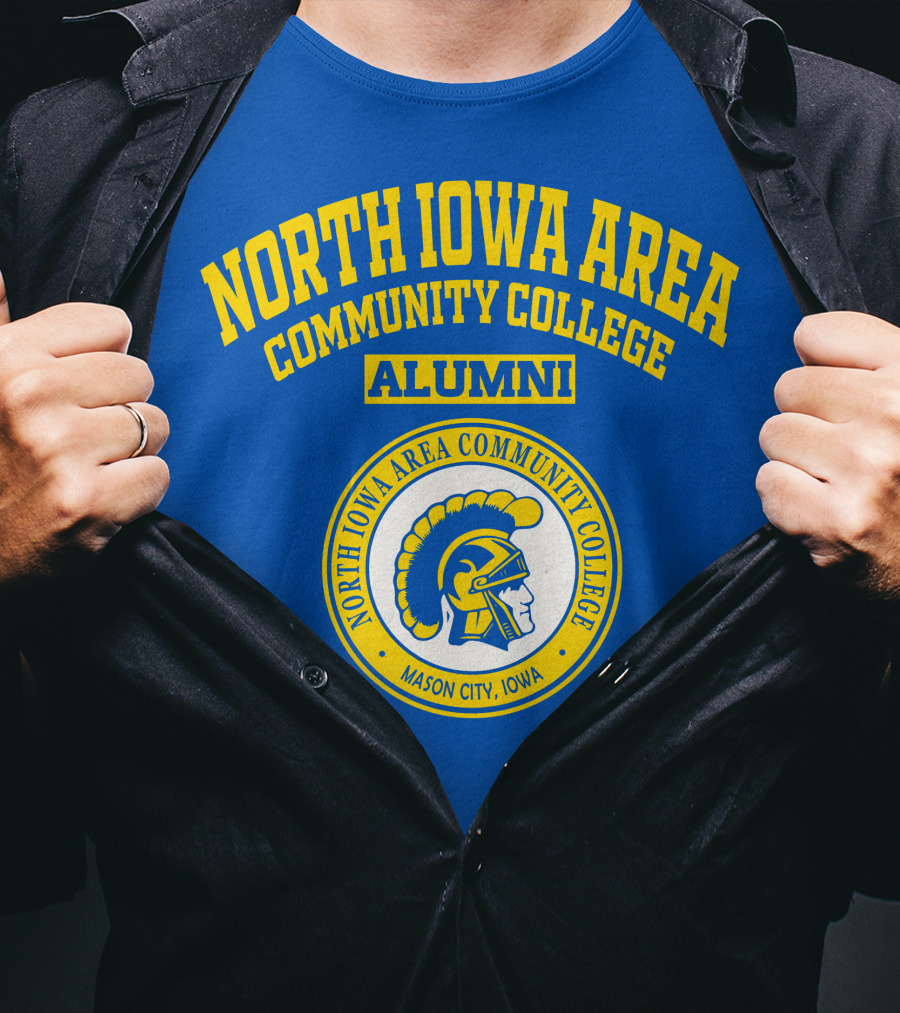 North Iowa Area Community College Alumni Mason City Iowa T-Shirt