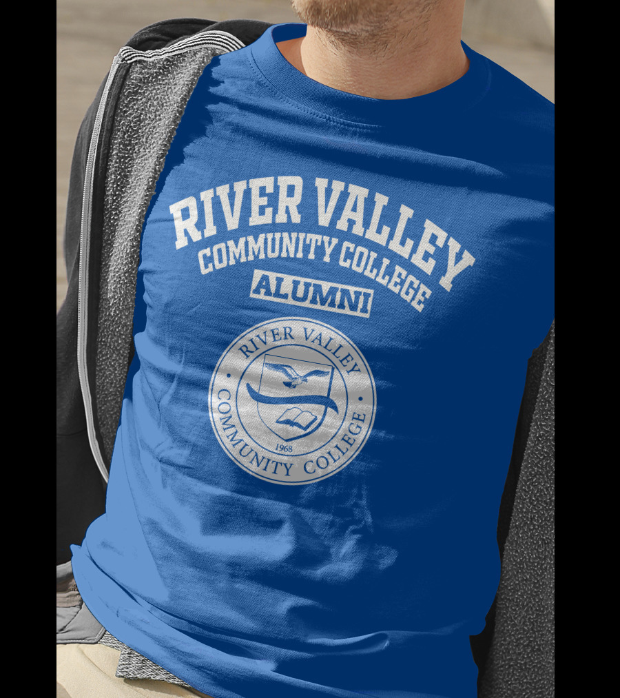 River Valley Community College Alumni Emblem 1968 T-Shirt