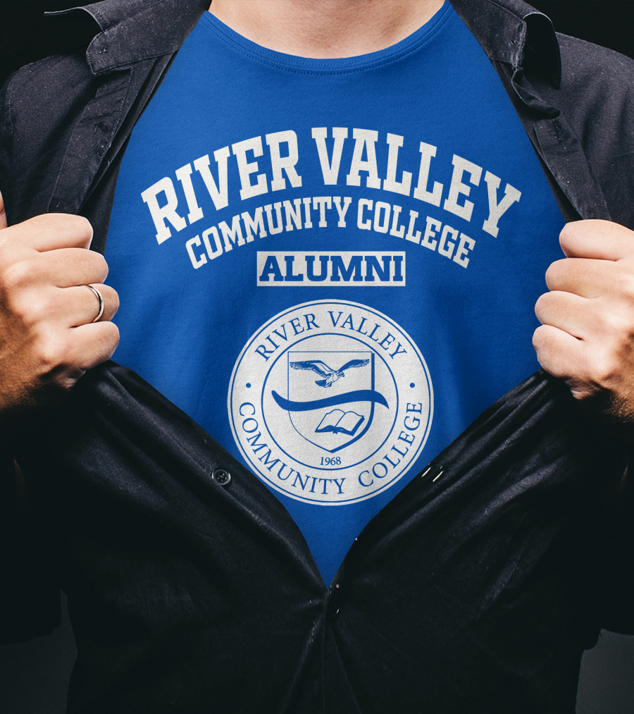 River Valley Community College Alumni Emblem 1968 T-Shirt