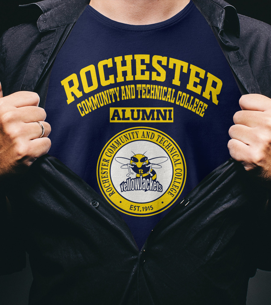 Rochester Community And Technical College Alumni YellowJackets Est. 1915 T-Shirt