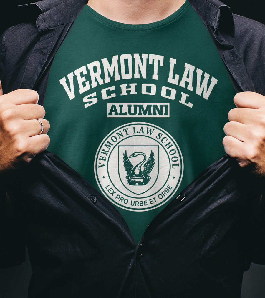 Vermont Law School Alumni Lex Pro Urbe Et Orbe T-Shirt