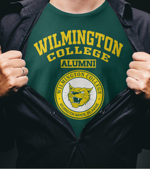 Wilmington College Alumni Wilmington Manor Delaware Wildcats T-Shirt