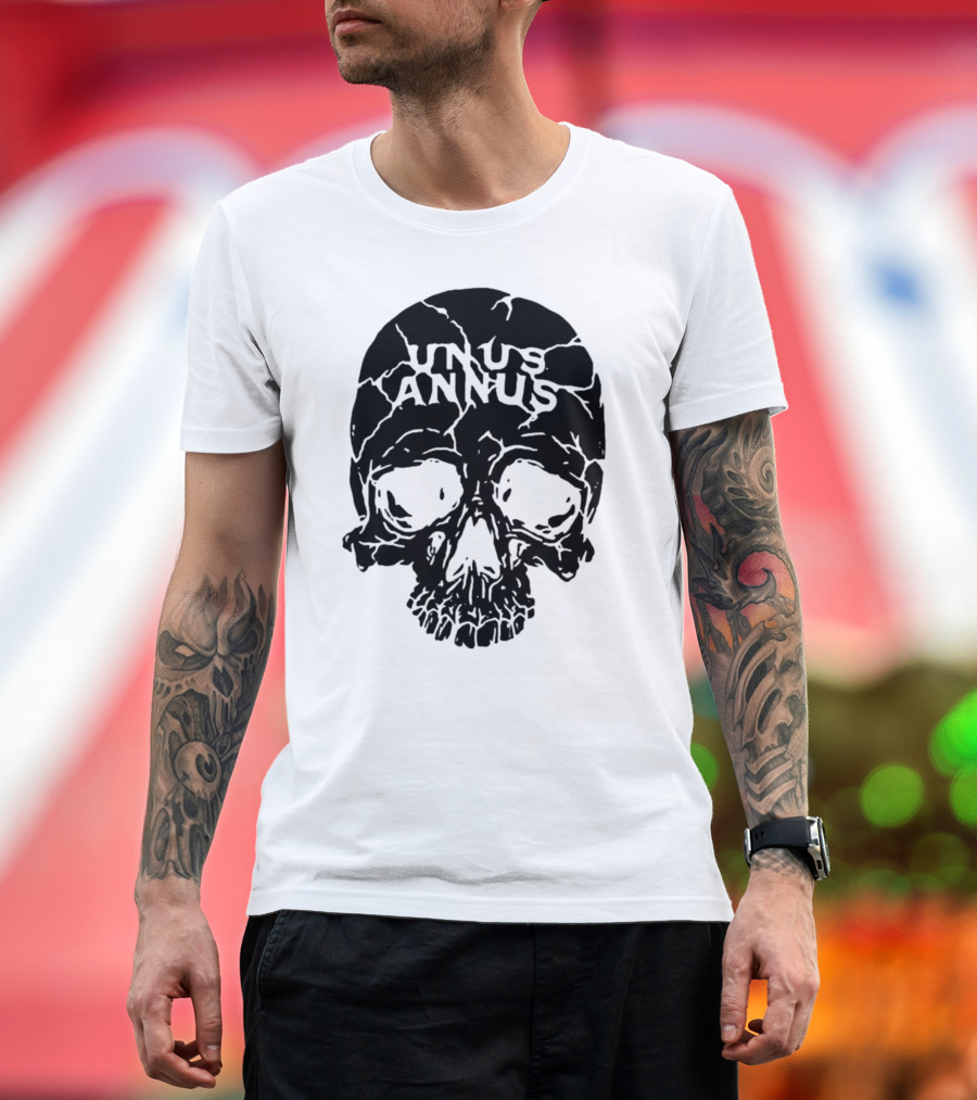 Unus Annus Skull Black Crack T-Shirt