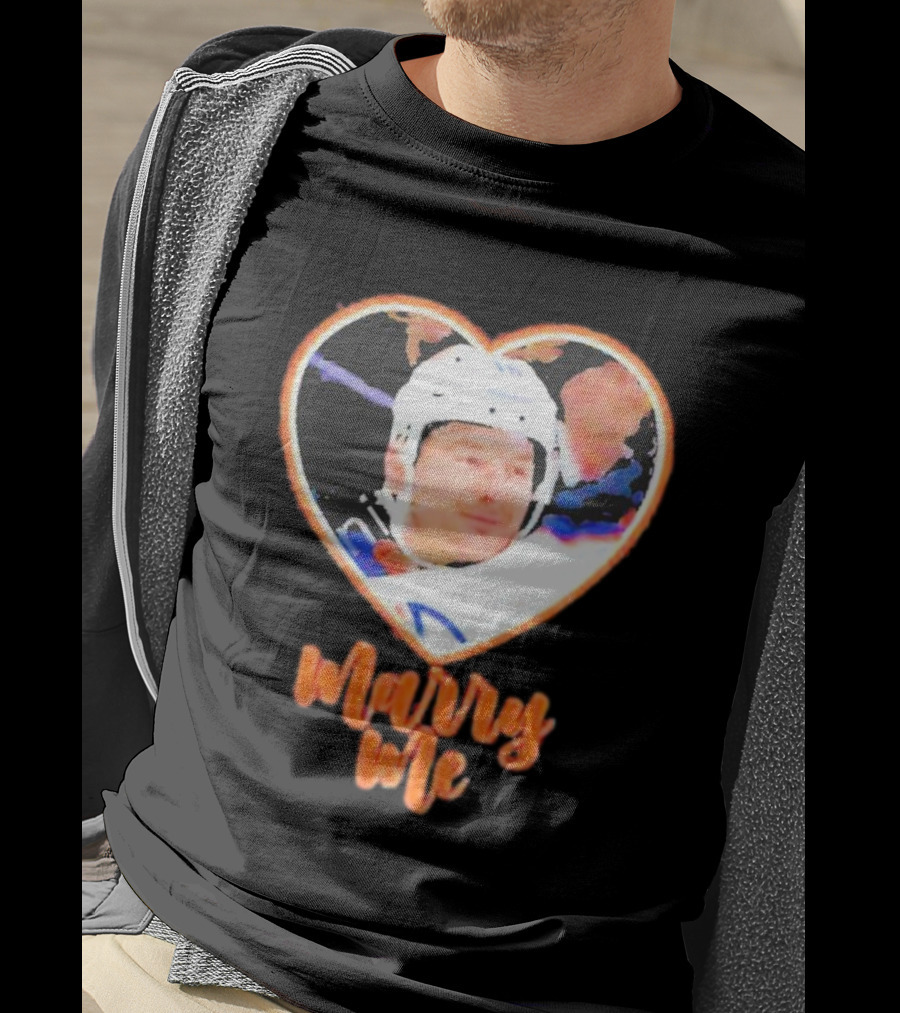 Zach Hyman Heart Shape Marry Me T-Shirt