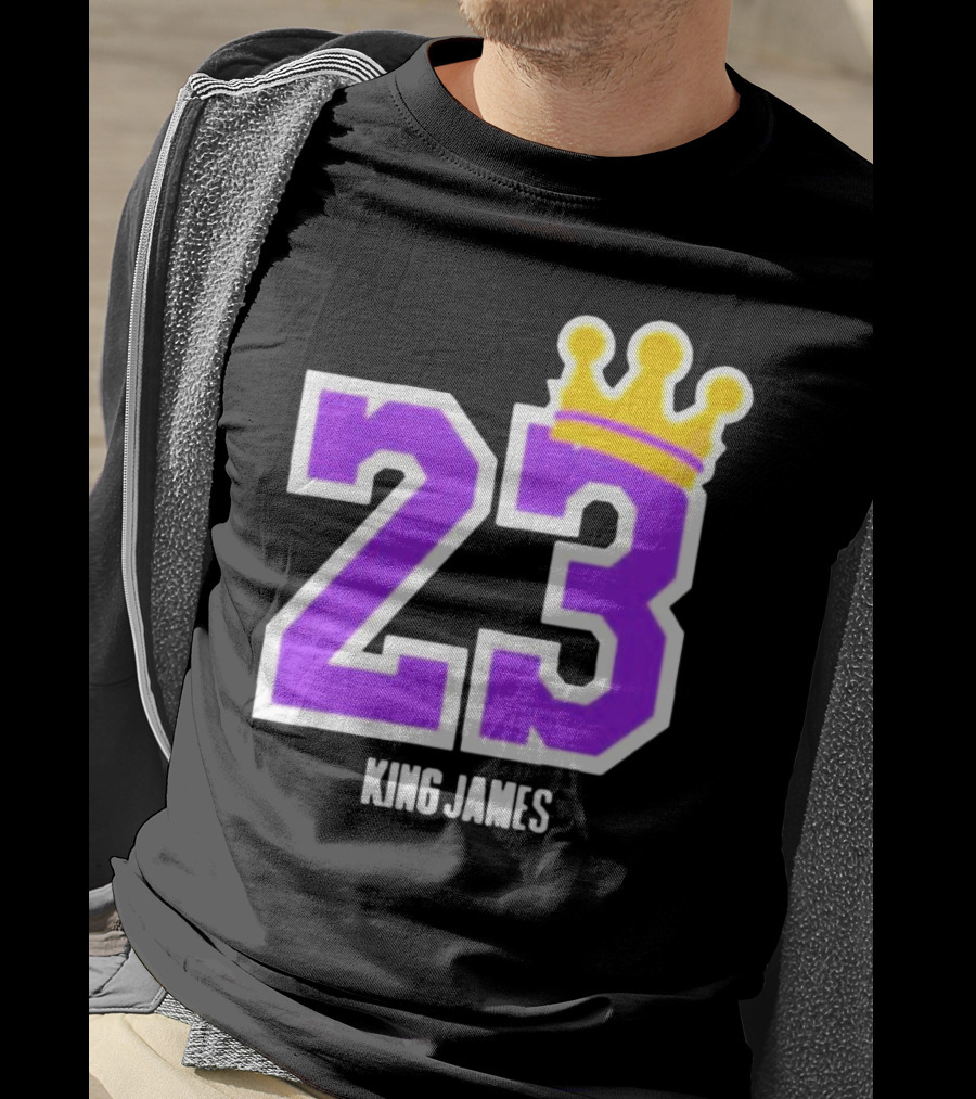 King Lebron James 23 Purple Crown La Lakers T-Shirt