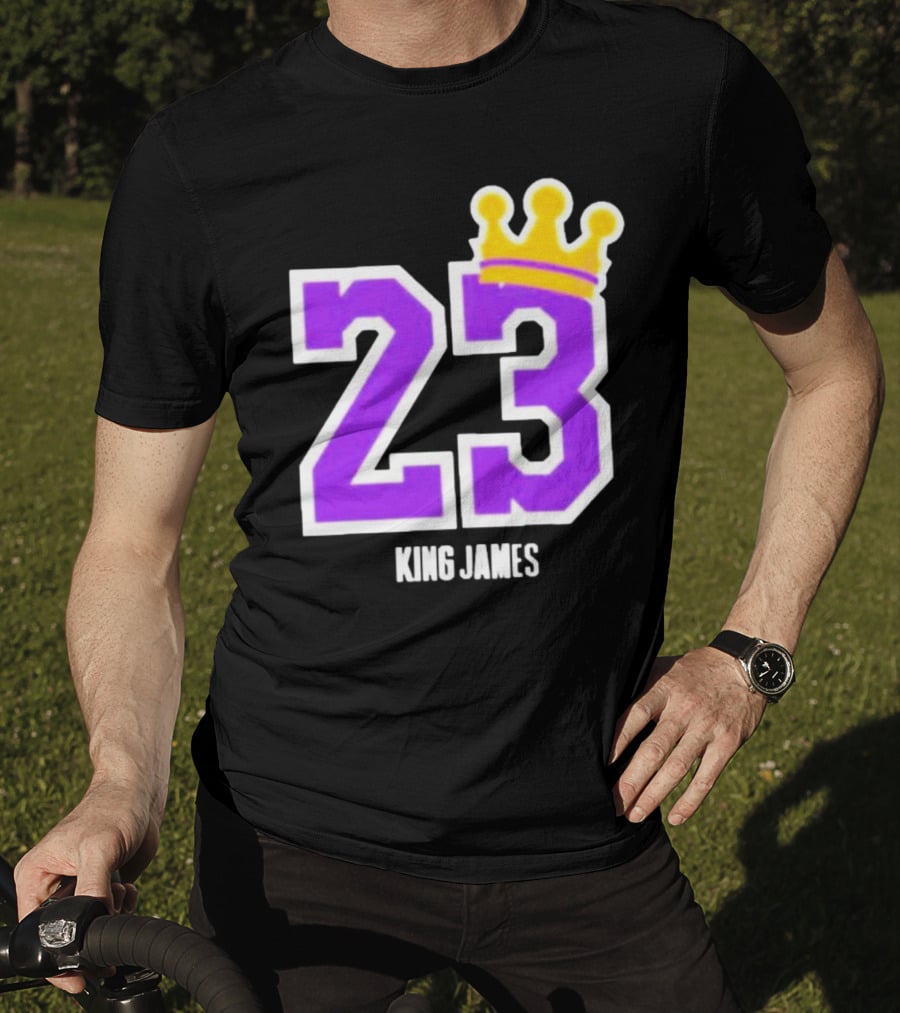 King Lebron James 23 Purple Crown La Lakers T-Shirt