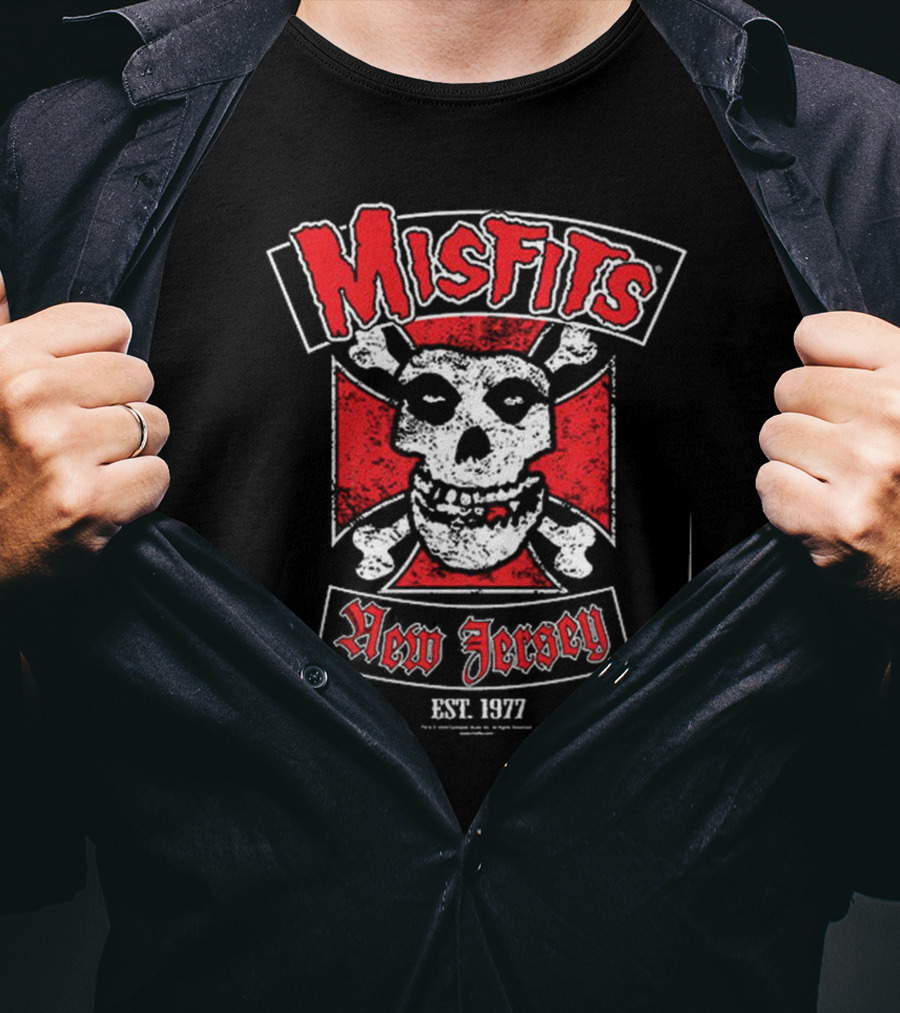 Misfits New Jersey Skull EST. 1977 Biker Cross T-Shirt
