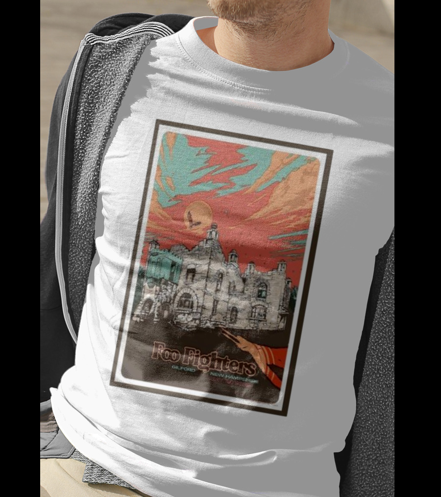Foo Fighters Gilford New Hampshire May 24 Bank Of New Hampshire Concert T-Shirt