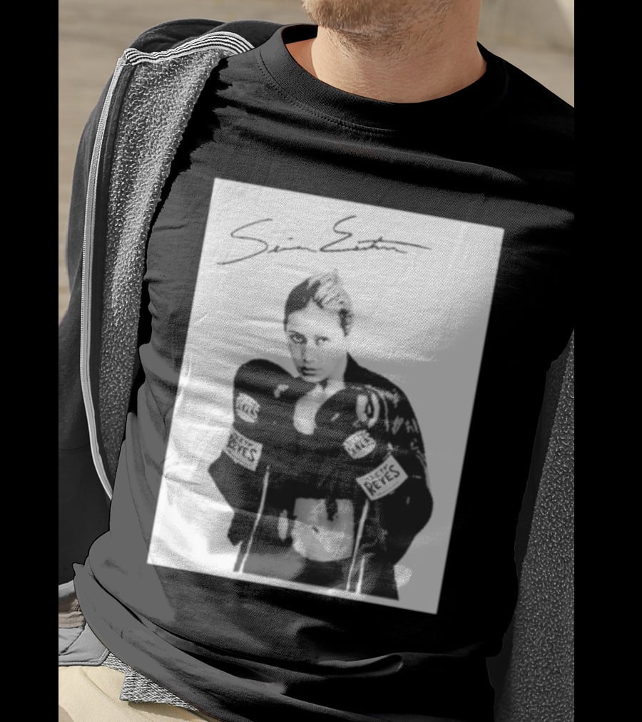 Seniesa Estrada SuperBad Boxing Iconic Reyes Gloves T-Shirt