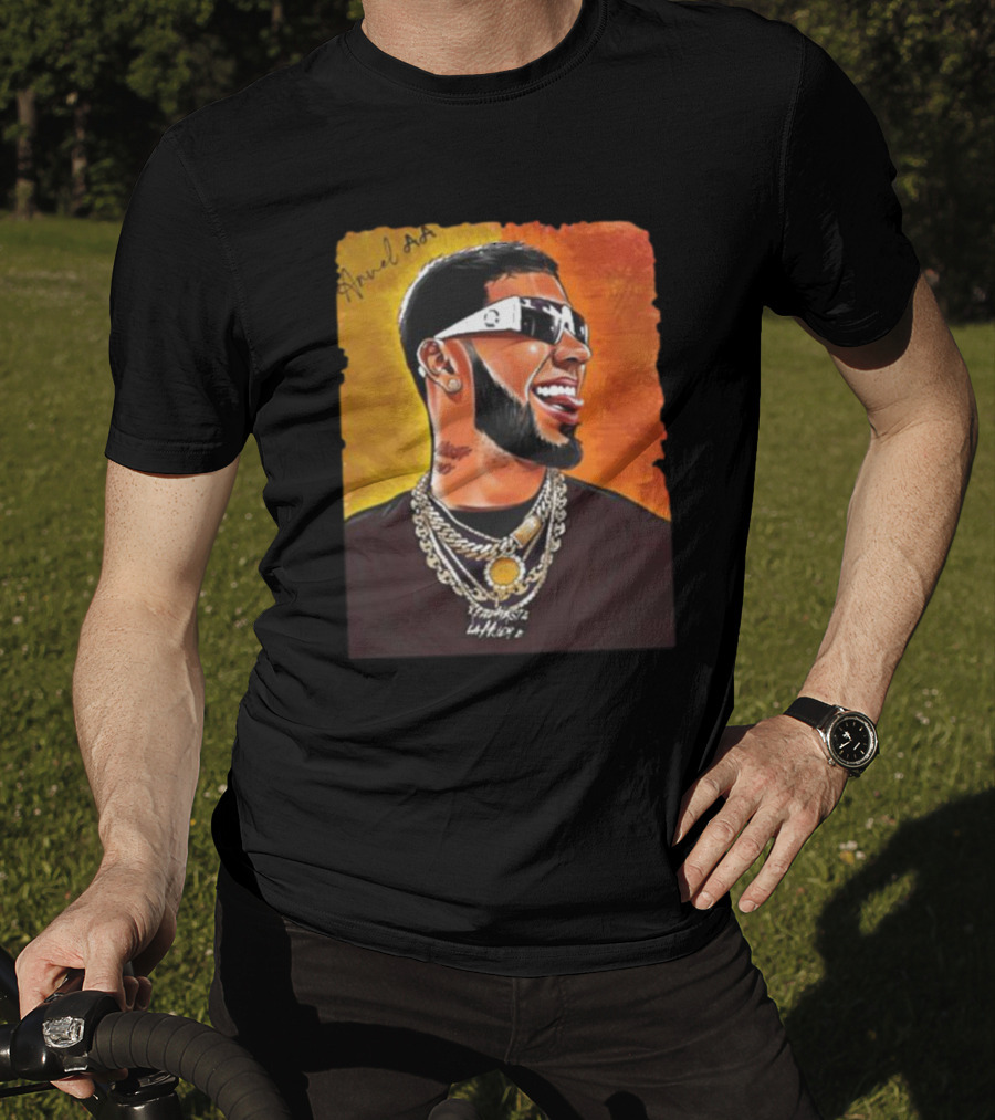 Anuel AA Vibrant Portrait With Signature And Chains T-Shirt