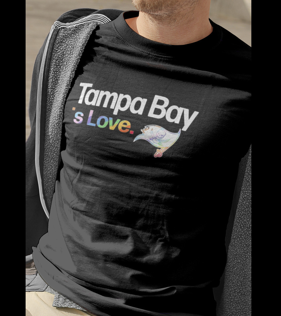 Tampa Bay 's Love Pride With Team Flag T-Shirt