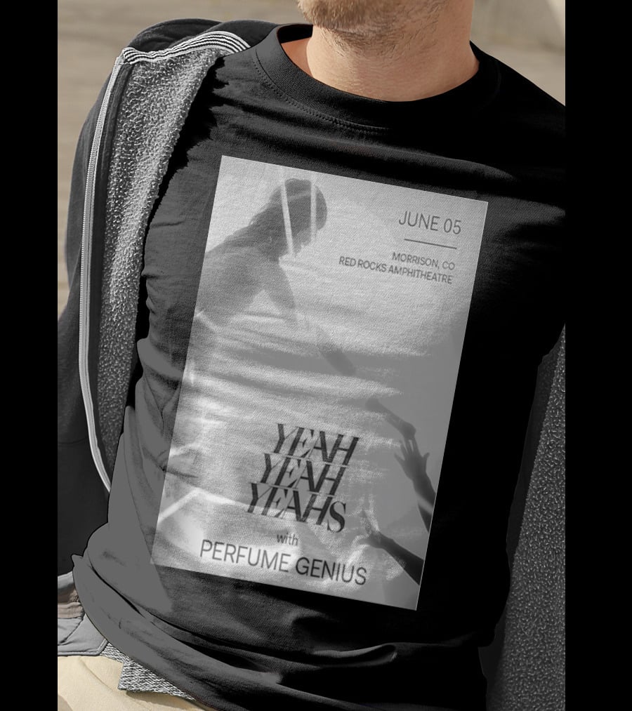 Yeah Yeah Yeahs With Perfume Genius June 05 Red Rocks Morrison CO T-Shirt