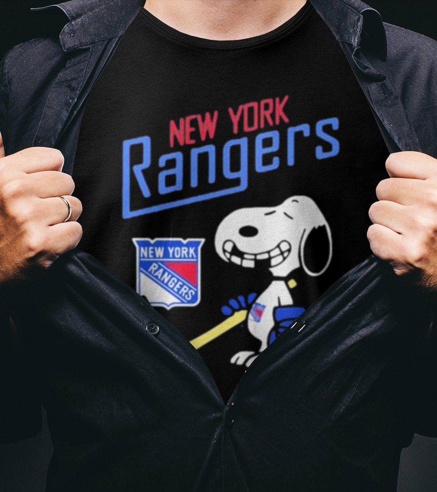 New York Rangers Snoopy Hockey Player T-Shirt