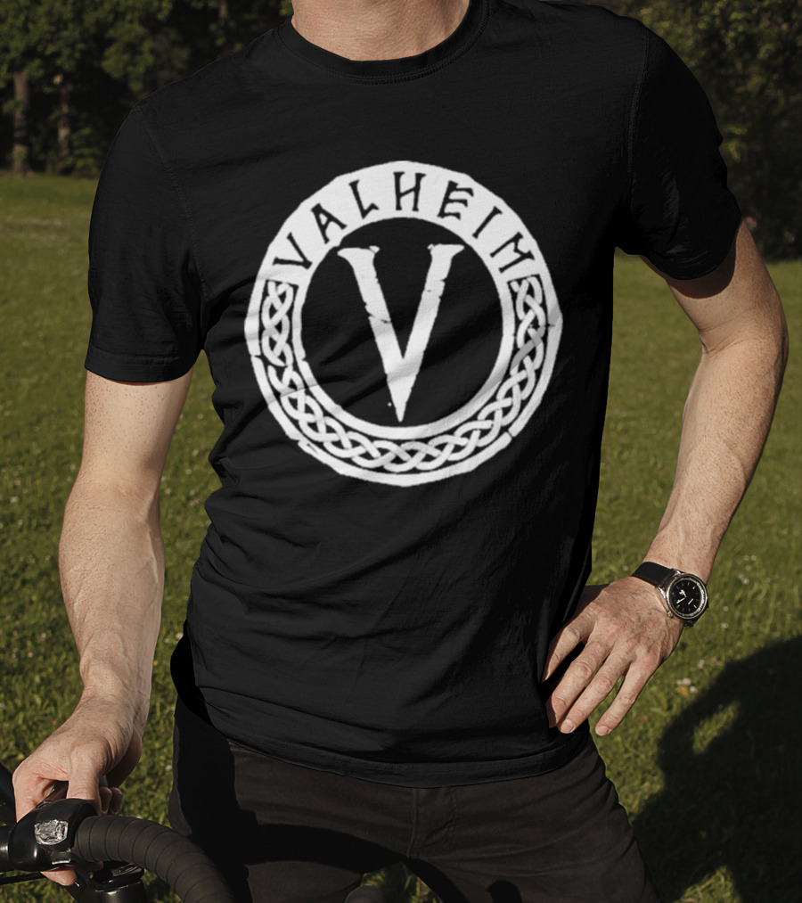 Valheim Emblem Celtic Knot Circle Badge T-Shirt