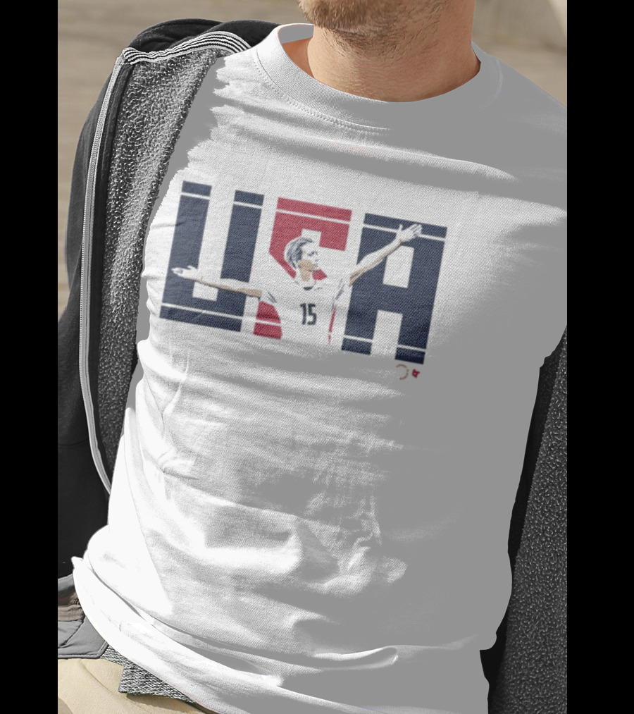Megan Rapinoe USA 15 Iconic Pose USWNT Legend T-Shirt